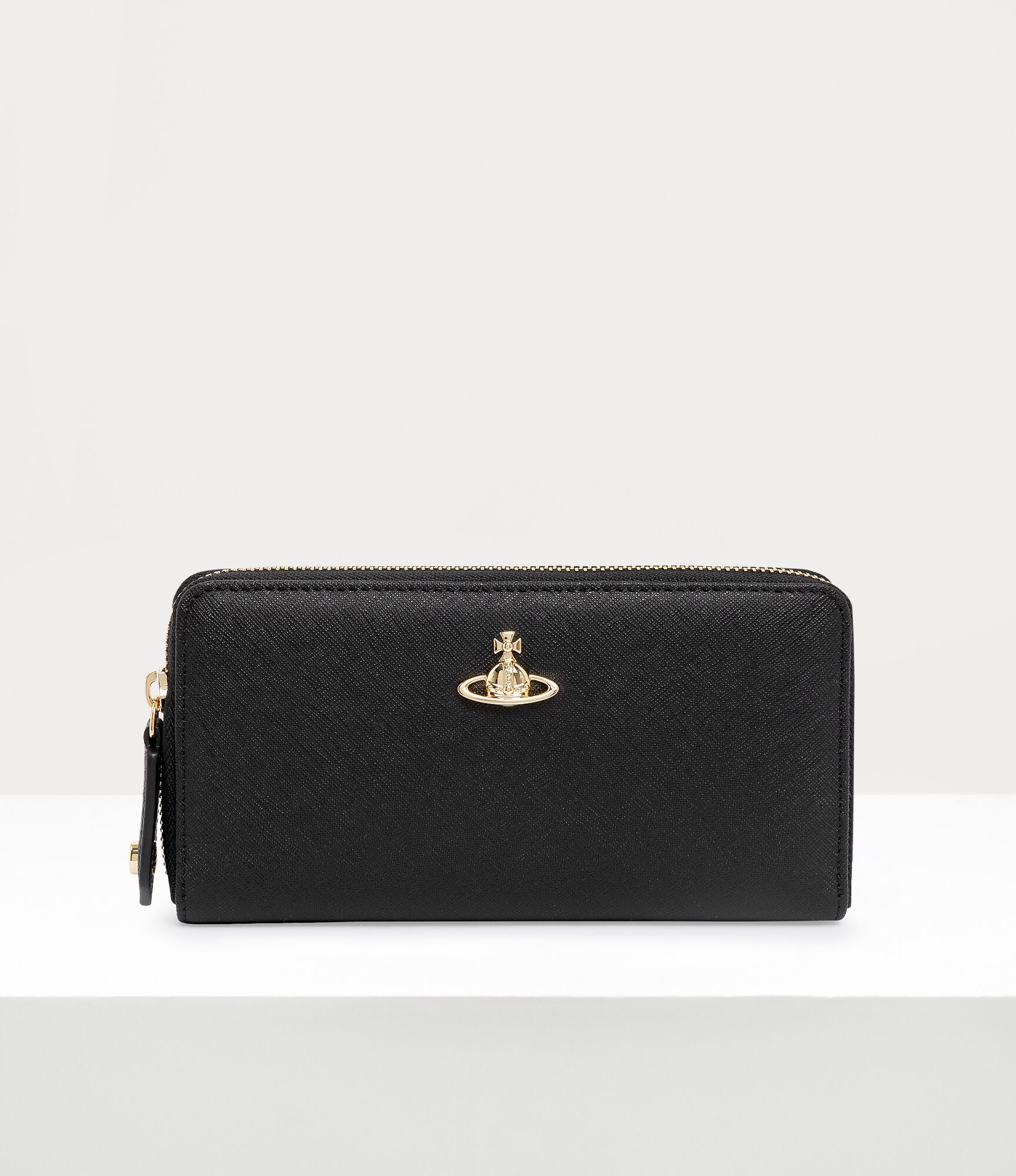 Women's Vivienne Westwood Classic Black Zip Round Wallet