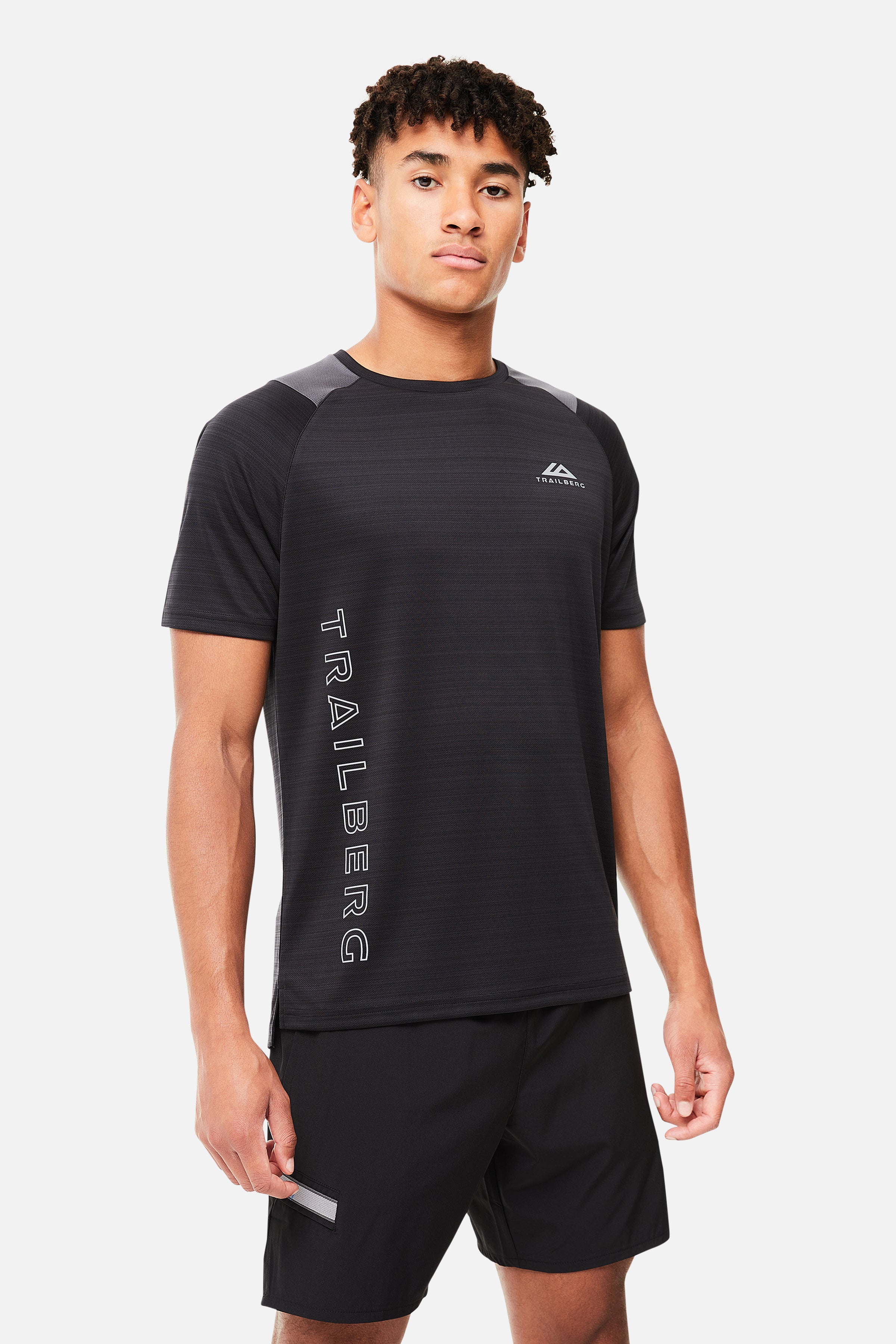 Men's Trailberg Triathlon Black/Irongate T Shirt