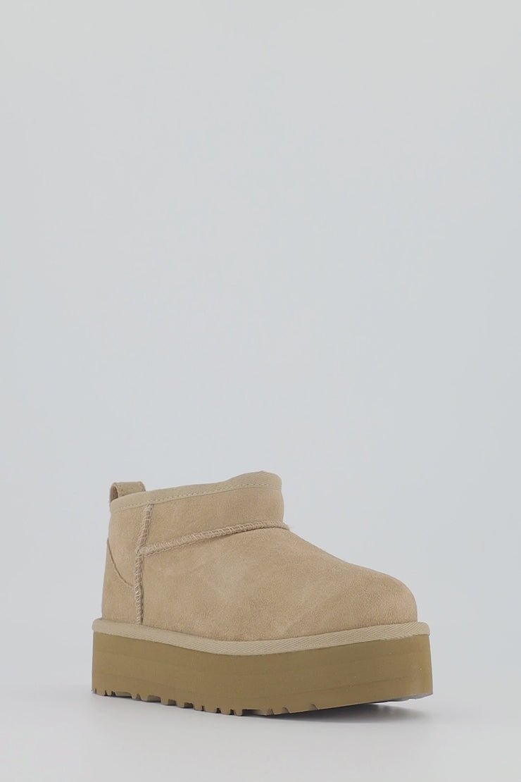 Ugg junior deals