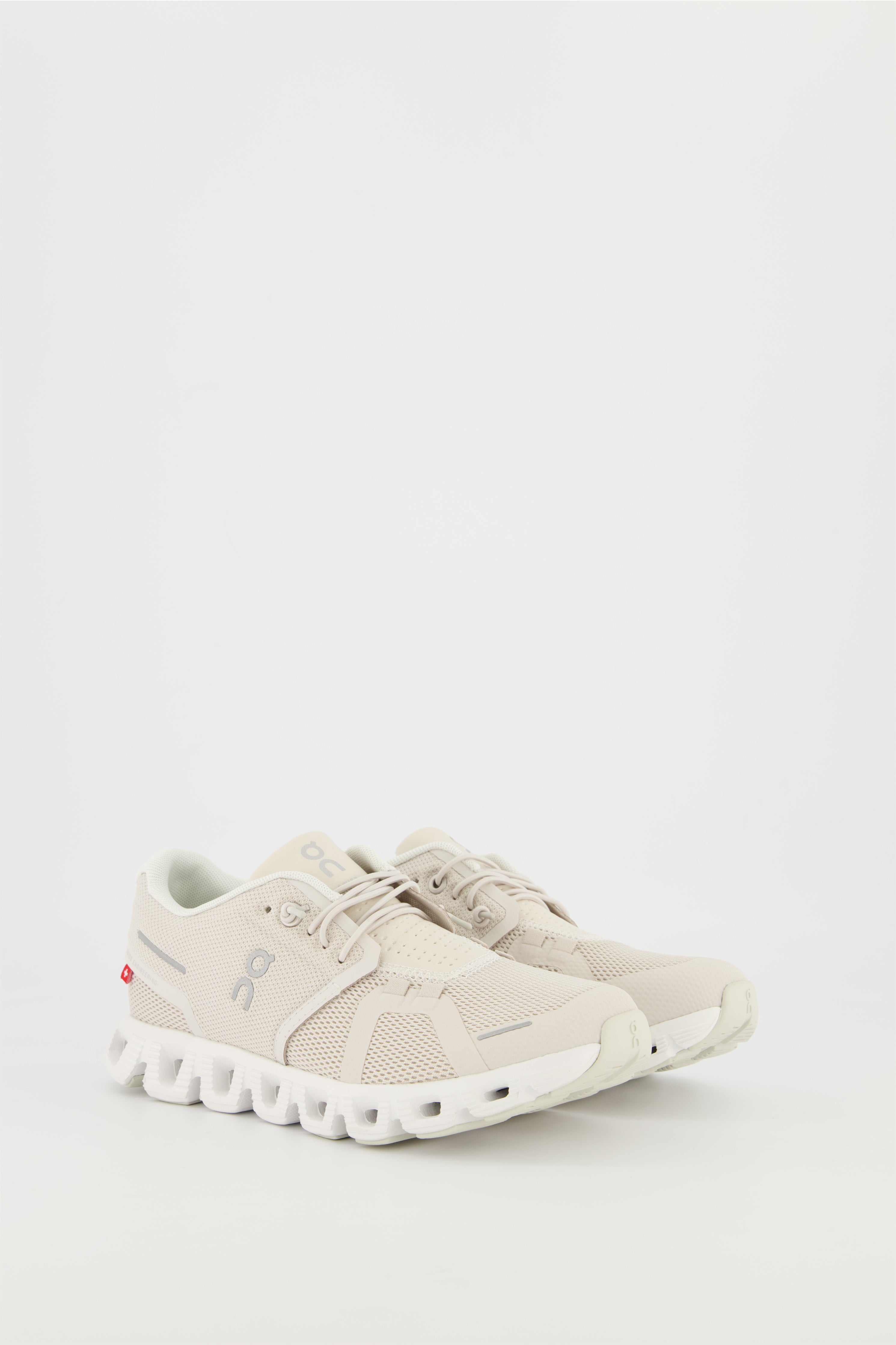 Women's On Running Cloud 5 Pearl White Trainers